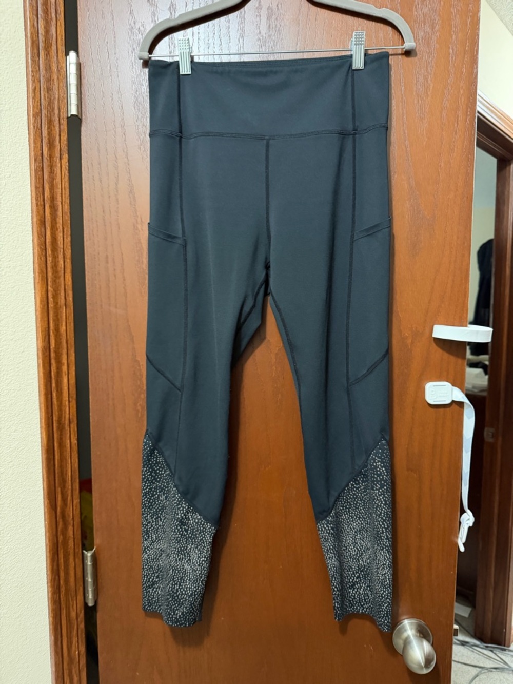 Black Zyia Athletic Leggings with Speckled Ankles